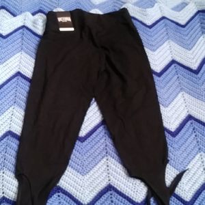 VS Capris sports
